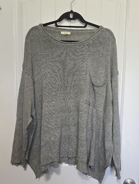 easel Gray Scoop Neck Knit Sweater
